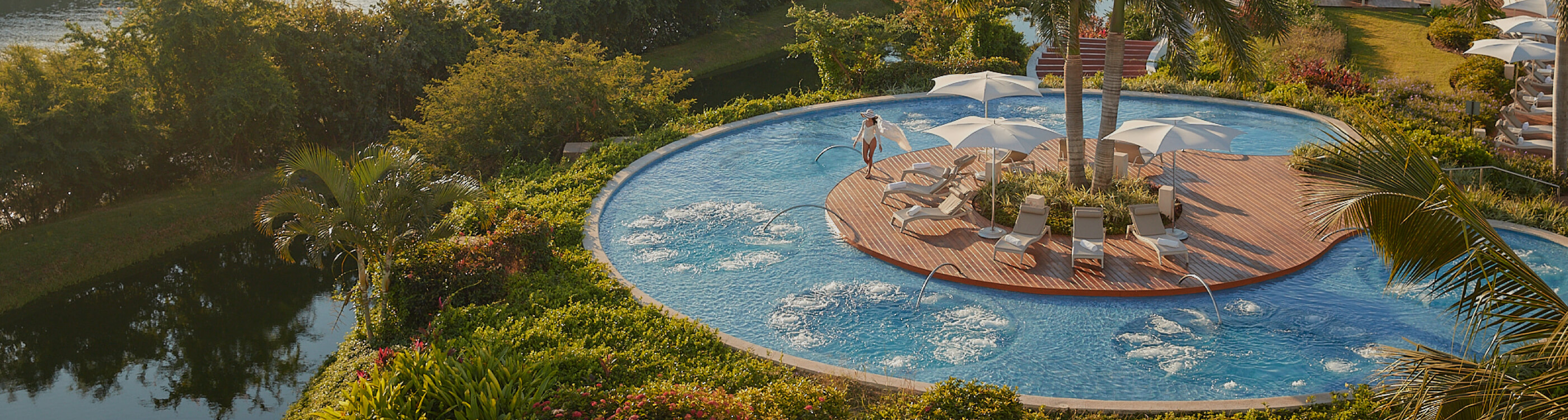 Extraordinary Hotels, Resorts and Real Estate - Grupo Vidanta